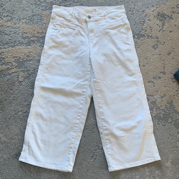 Levi’s classic wide leg crop size 28